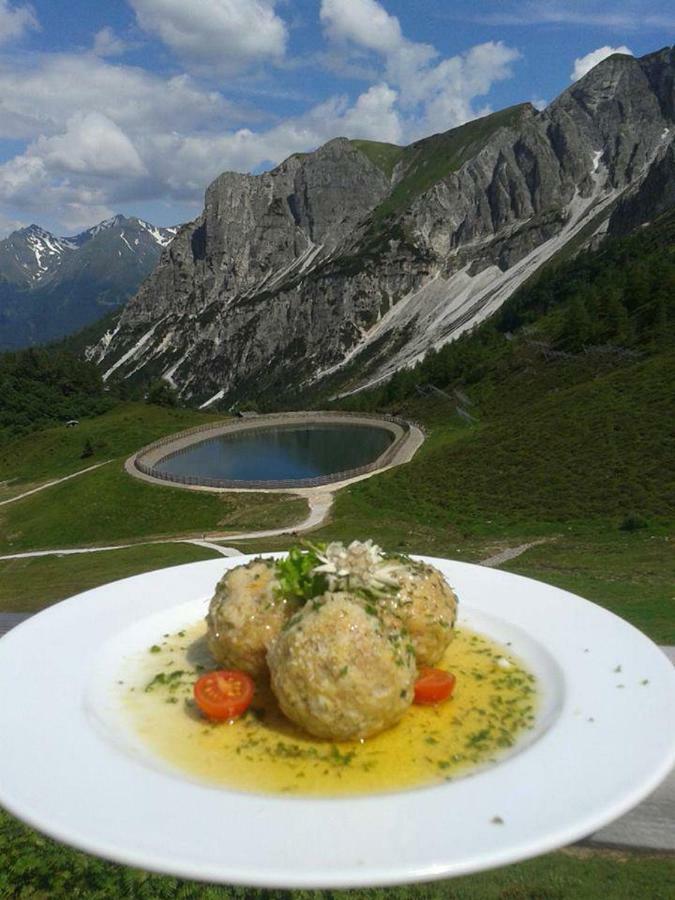 Edelweisshuette Ladurns Fleres Exterior foto